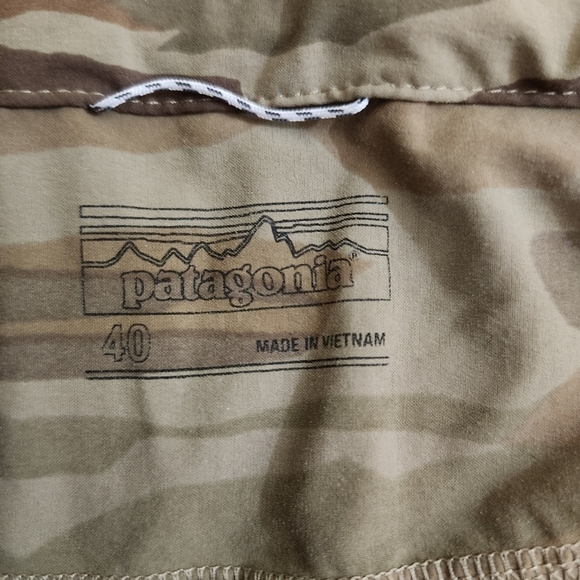Patagonia Camouflage Shorts Mens, sz 40 - Picture 7 of 11